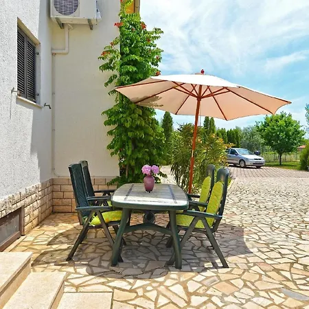 Fuer 4 Personen Ca 35 Qm In Fazana, Istrien Istrische Riviera Apartment