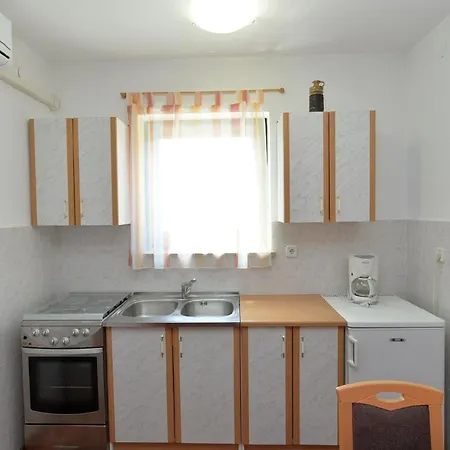 Fuer 4 Personen Ca 35 Qm In Fazana, Istrien Istrische Riviera Apartment